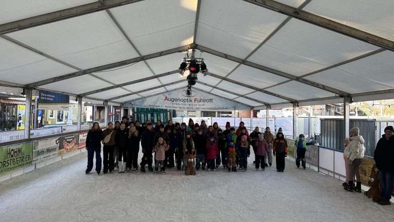 Mehr über den Artikel erfahren Weihnachtsfeier 2025